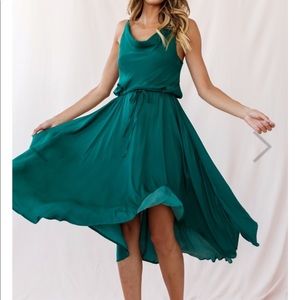Drawstring green Midi Dress 🍃